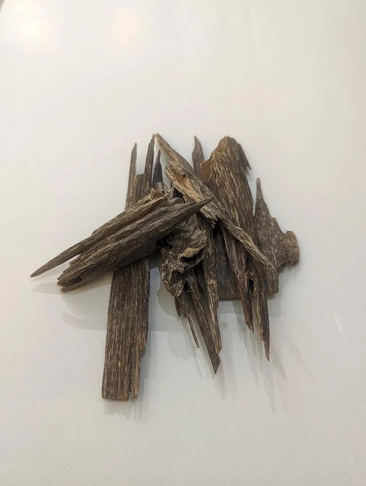 HINDI ZURA SUPER -Agarwood - Bakhoor -Hindi oud - Indian oud- Indian agarwood 